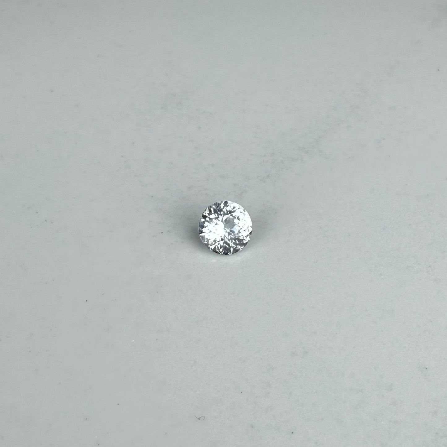 1.1ct White Sapphire