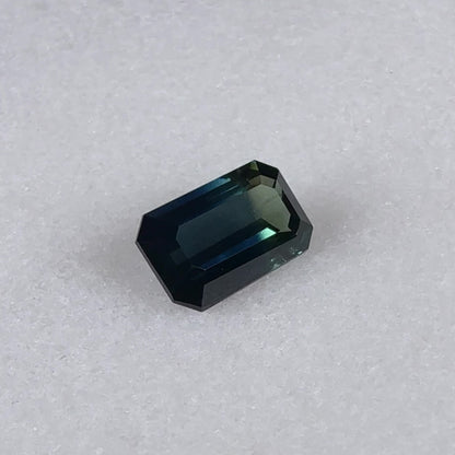 3.27ct Bicolour Sapphire