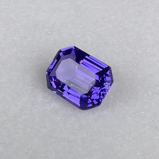2.68ct Bluish-Purple Tanzanite